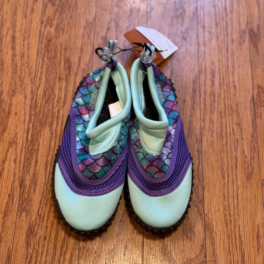 NWT Norty Kids Slip-On Water Shoes Purple Mermaid Size 1